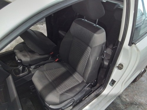 Front seat volkswagen polo - volkswagen,