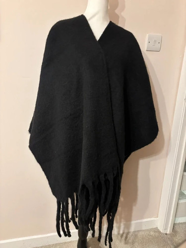 Brushed fringed poncho - m&s, –