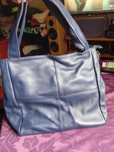 Blue real leather handbag - real,
