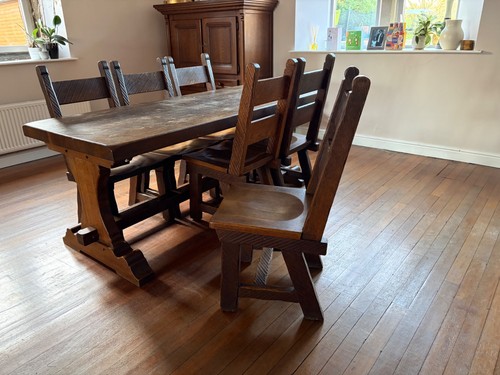 Dining table and chairs - 6,