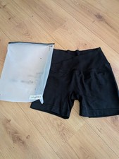 Women's Scrunch Bum Black