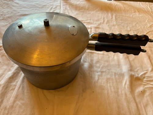 Chef pressure cooker - "chef",