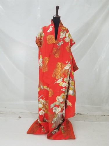 Vintage japanese red uchikake - japanese,