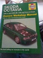Haynes Skoda Octavia Owners Workshop Manual 1998 to April 2004 (R to 04 reg)