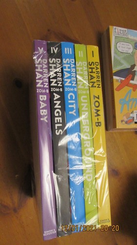 Darren shan book - darren, bundle
