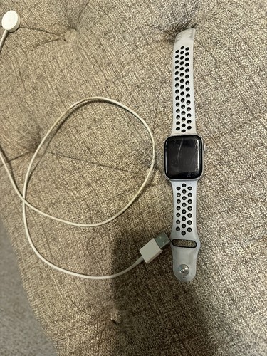 Apple watch nike series 50m - apple,