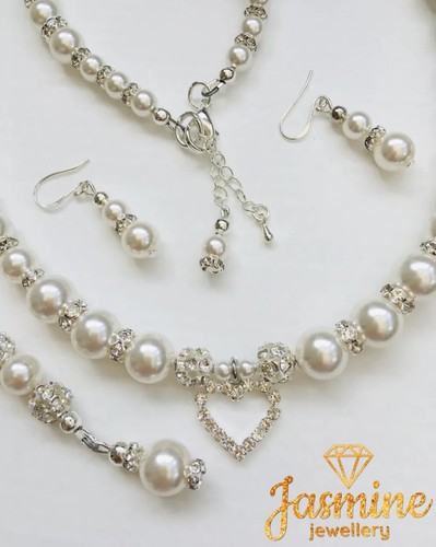 Bridal necklace backdrop - bridal,