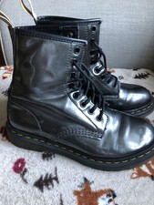 Doc Martens Metallic