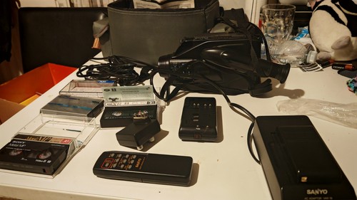 Sanyo rz1p 8mm - 8mm, video