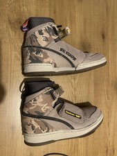 Reebok Alien Bug Stomper USCM