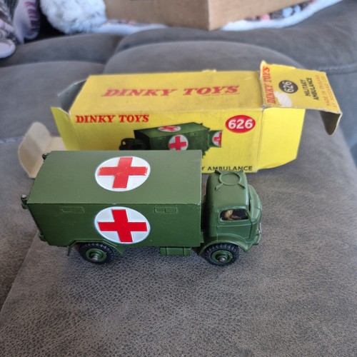 Dinky toys 626 - toys,