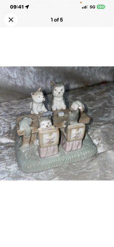 Staffordshire pottery dogs - staffordshire,