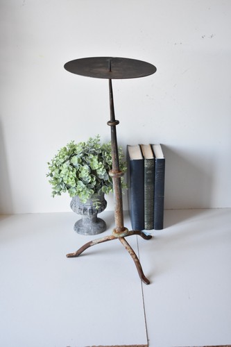 Vintage free standing - vintage, iron