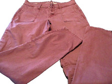 UNIVERSAL THREAD PLUM COLOR