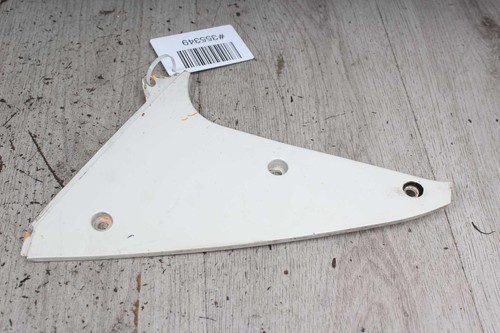 Front right fairing panel - front,