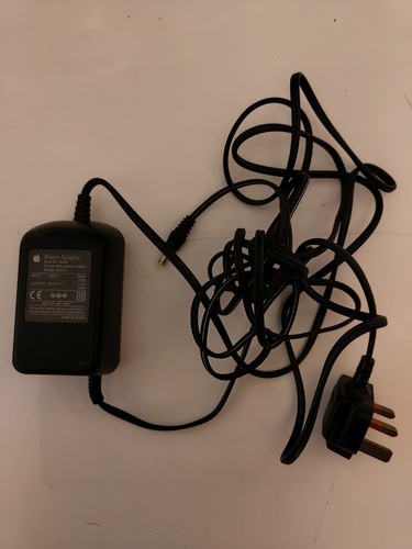 Apple 240v m3368 power adapter - power,