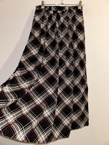 Long black skirt - black, diamond