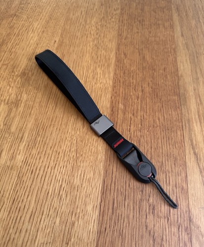Peak design cuff camera wrist - camera,