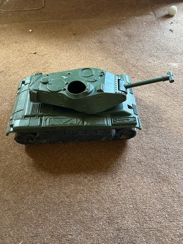 Vintage action man - tank, m-41