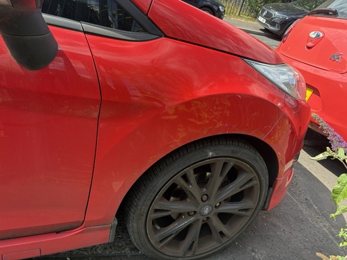 Ford fiesta mk7 zetec red - mk7.5,
