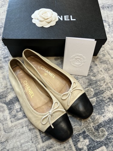 Rare 90s vintage chanel - vintage,