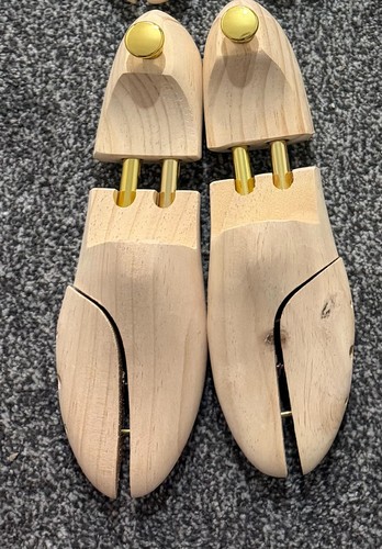 Wood men shoe stretcher - shoe,