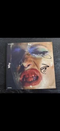 Paramore autographed full band - autographed,