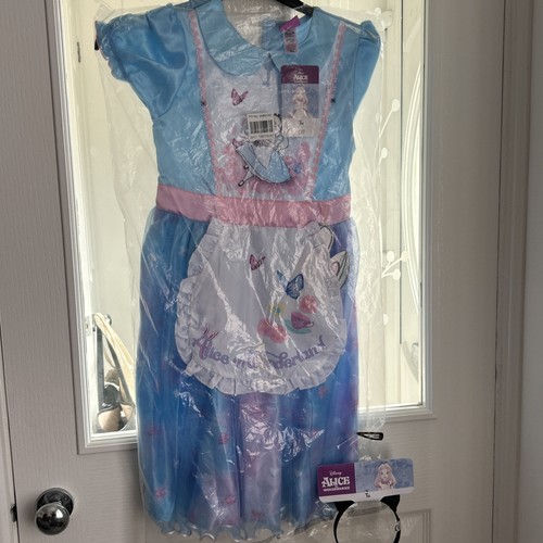Alice wonderland dressing - alice,