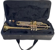Elkhart 100TR Trumpet with Case and Mouthpieces