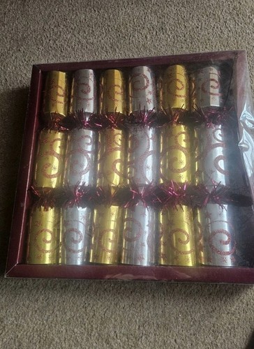Luxury christmas crackers - 6,