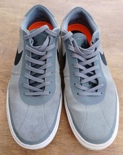 Nike SB Bruin Hyperfeel Trainers Size 9 UK EU 44  Grey Suede & White Skate Shoes