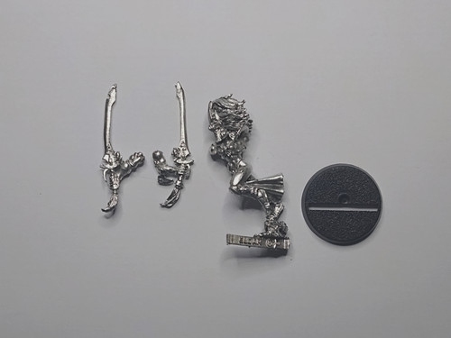 40k eldar howling banshee - howling,