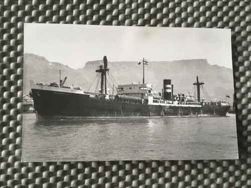 Naturalist cargo ship 1943 - ship,