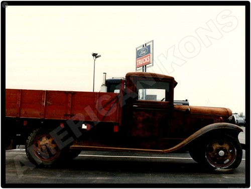 Reo trucks new metal - reo, sign