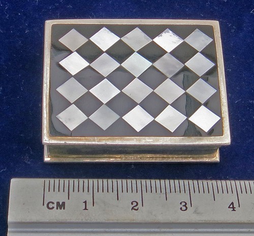 Pretty 2006 silver box - 2006, mother
