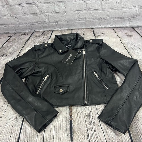 Prettylittlething black faux - black,