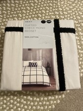 NEW NEXT White Natural Tufted