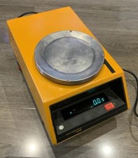 Sartorius Top Load Balance Weighing Scales - Model 3703 MP