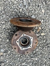 Ford P100 Sierra Pick Up Atlas Axle Pair Of Rear Wheel Hubs With Bearings In RWD