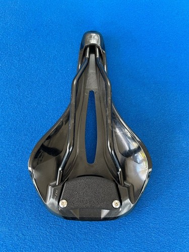 Airtag holder for specialized - for,