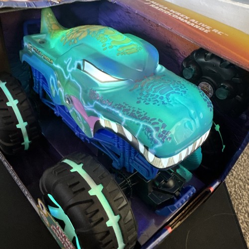 Hot wheels monster trucks - monster,