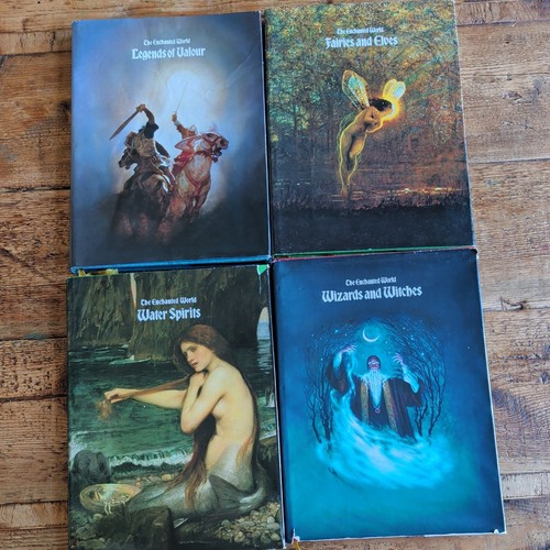 Set the enchanted - set,