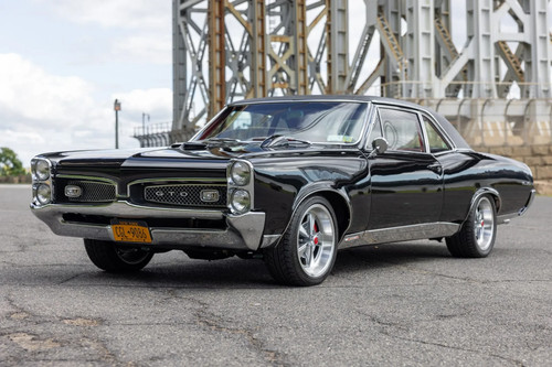 Black 1967 pontiac gto - black, classic