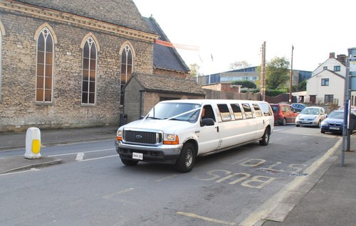 Photo 12x8 stretched limo - photo,