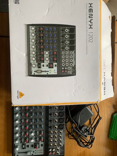 Behringer xenyx 1202 - 12, input