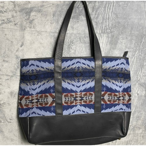 Pendleton large wool - pendleton, leather