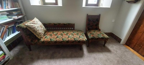 Antique piece parlour - 2-piece, suite