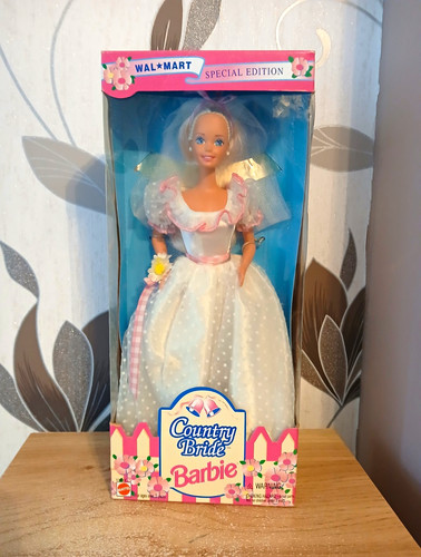 Barbie walmart special edition - special,