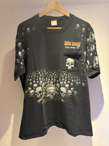 Vintage 1995 size black - vintage, xl