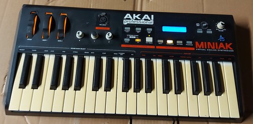 Akai professional miniak - akai,